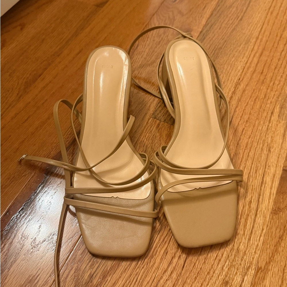 Source Unknown Tan Strappy Heels